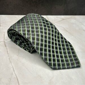 Geoffrey Beene 59” Silk Black and Green Plaid Tie